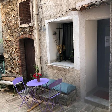 Logement Neuf Centre Du Village Aux Pieds Du Chateau 그리모 외부 사진